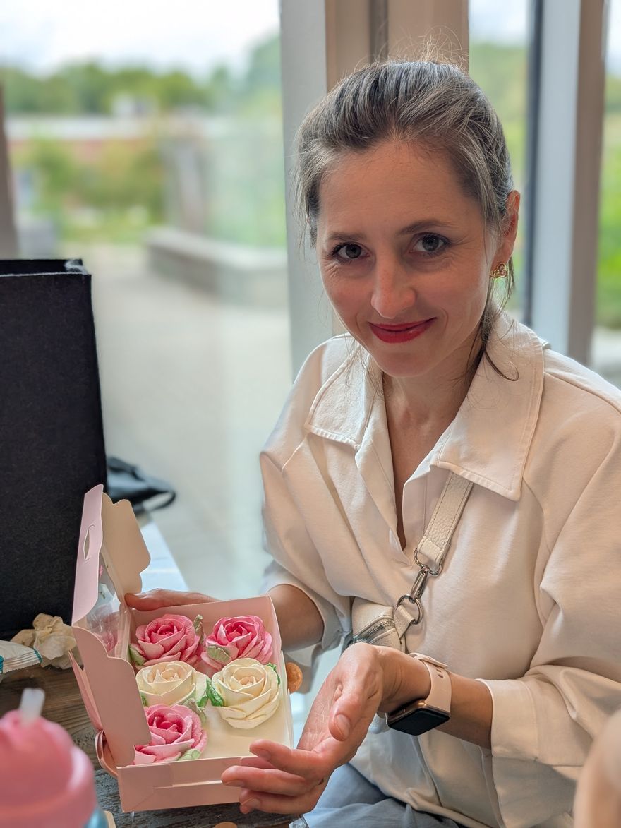 Аліна Моренко — гештальт-терапевт та коуч, онлайн-терапія українською